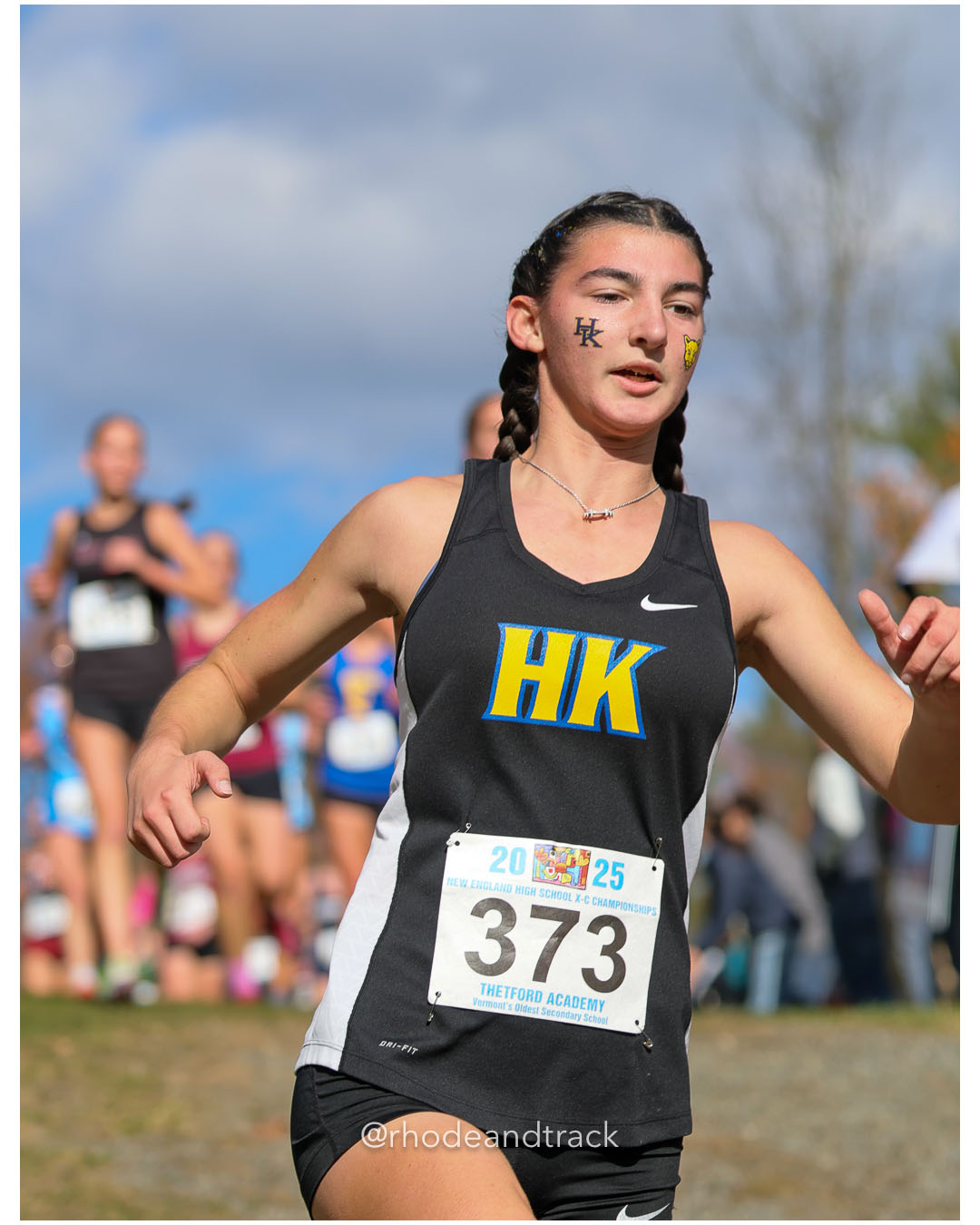 Emilia SCHWEITZER, Haddam-Killingworth, P144, 21:56.21 - New England Cross Country State Championship - Thetford Vt - November 8, 2025 File: ./dir-1-Girls-Championship/251108-2025-New England-Cross-Country-Championships-Thetford-VT-141-296A2485.jpg Emilia SCHWEITZER, Haddam-Killingworth, P144, 21:56.21 - New England Cross Country State Championship - Thetford Vt - November 8, 2025 – 20…